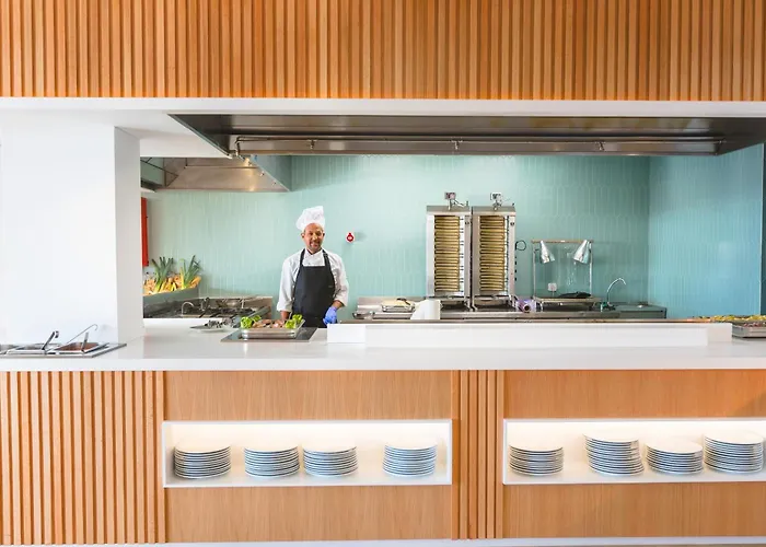 Hotel Club Aguamarina 3*