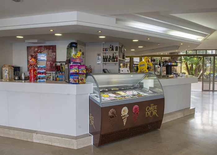 Club Aguamarina Hotel