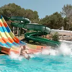 Club Aguamarina Hotel