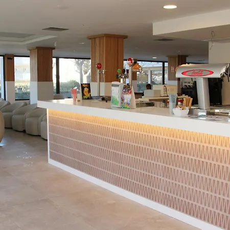 Hotel Club Aguamarina 3*