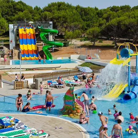 Club Aguamarina Отель