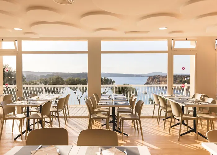 Club Aguamarina Hotel